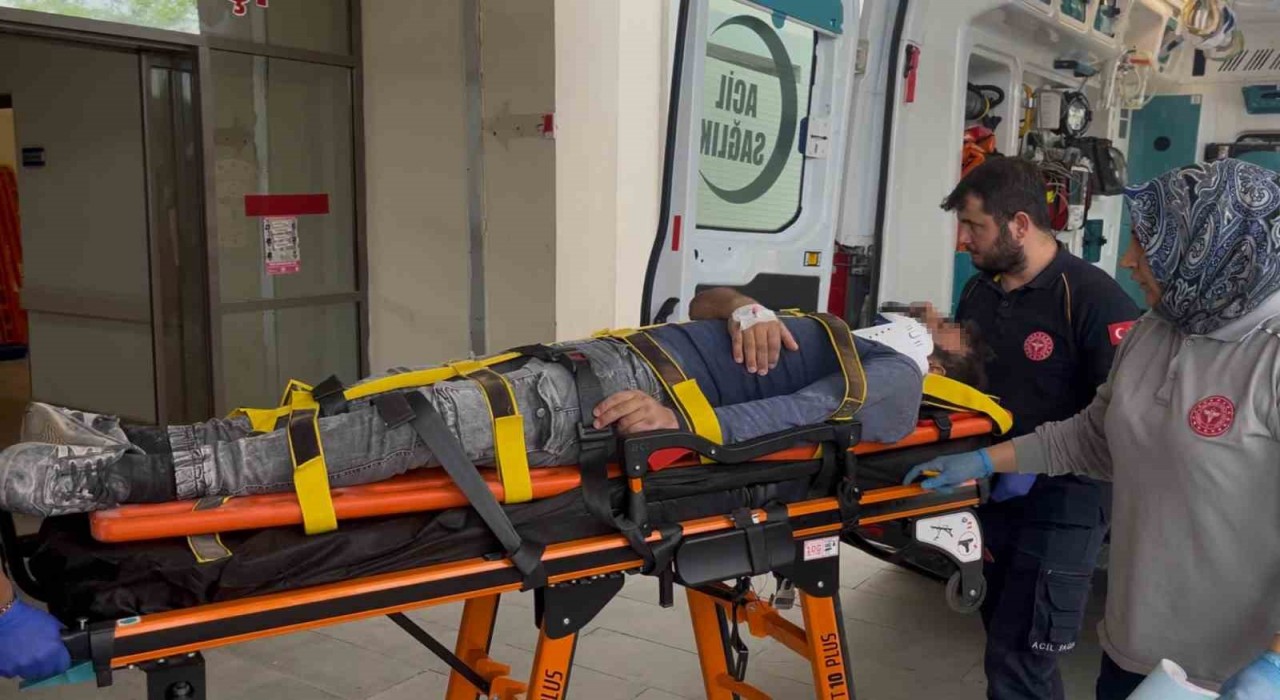 Besnide trafik kazası: 3 yaralı