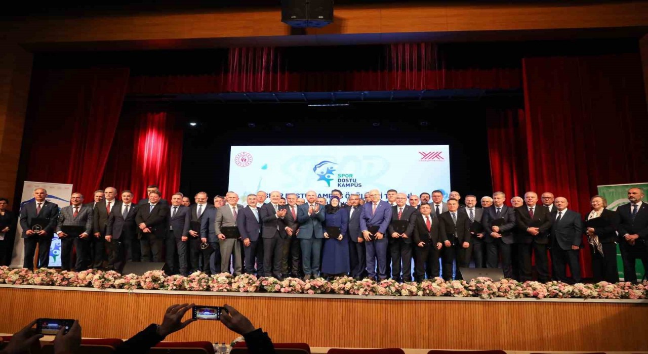BEUN, Spor Dostu Kampüs Ödül Töreninde Türkiye 4üncüsü oldu