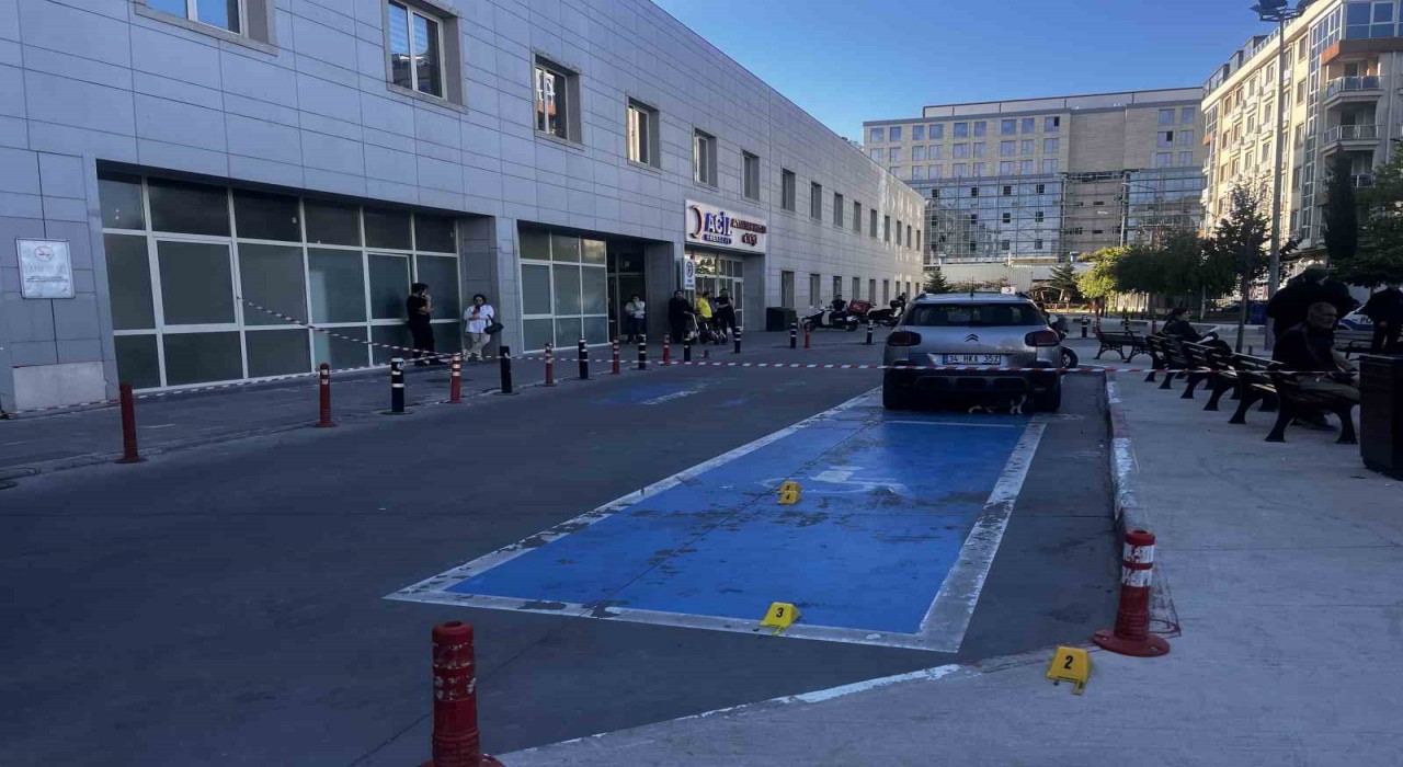 Beylikdüzünde hastane bahçesinde silah sesleri korkuttu: 1 yaralı