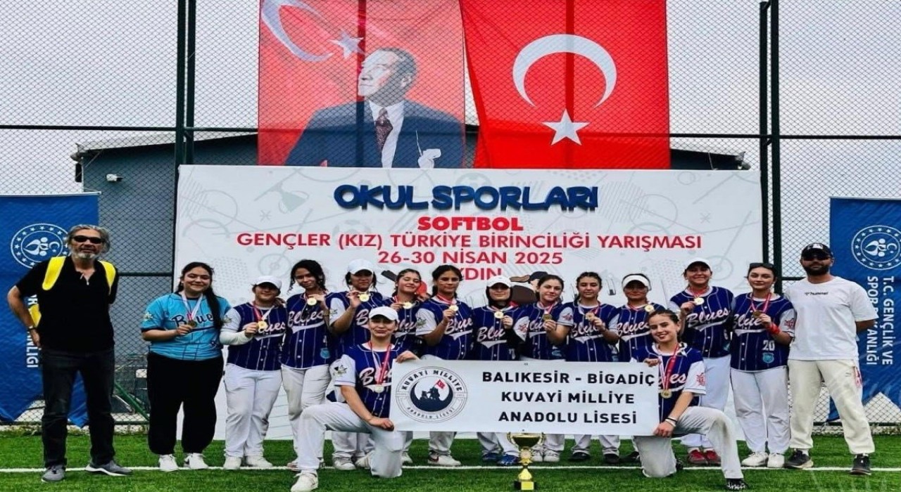 Bigadiçli kızlar Softbolda Türkiye şampiyonu