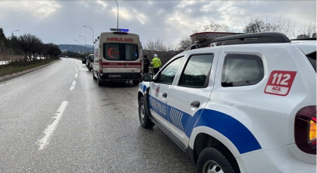 Bilecikte motosiklet sürücüsü yaralandı
