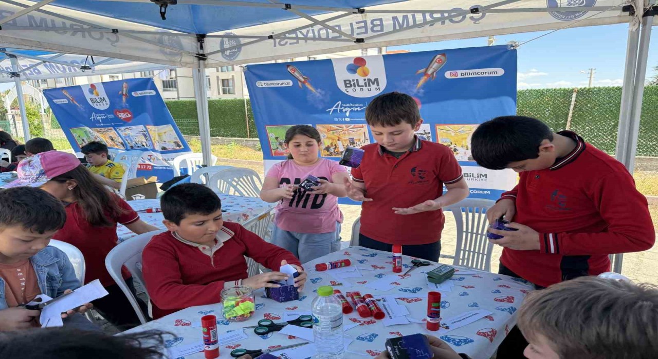 Bilim Çorum Dodurgada öğrencilerle buluştu