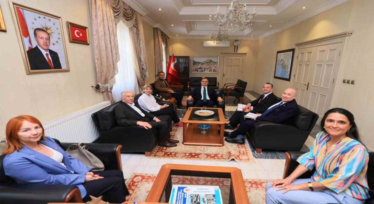 Birleşik Krallık büyükelçisi Vali Akbıyık ve Başkan Arası ziyaret etti