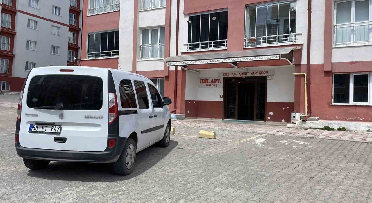Boğazları kesilerek öldürülen kardeşlerin amcası: Babaları 4 yıldır kayıptı