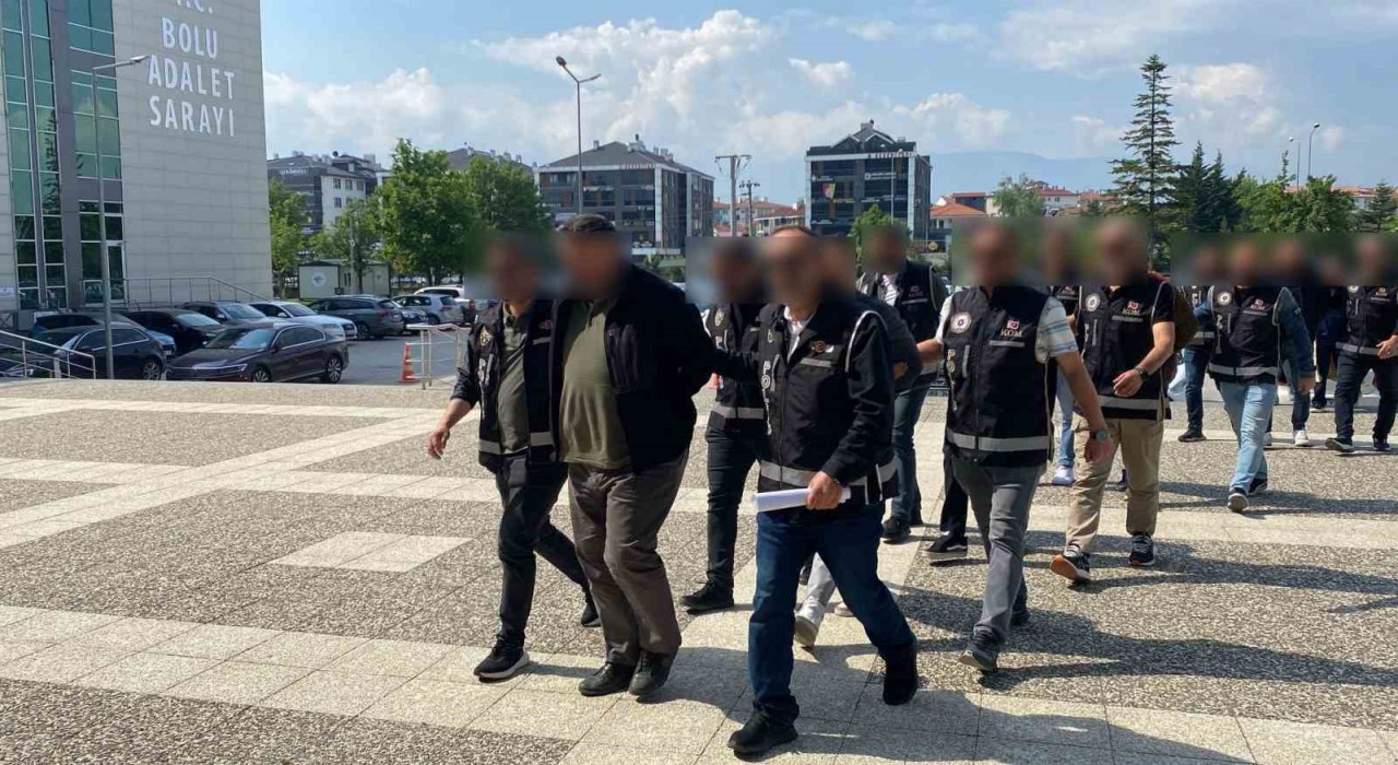Boluda Maydonoz Dönere FETÖ operasyonu: 6 gözaltı