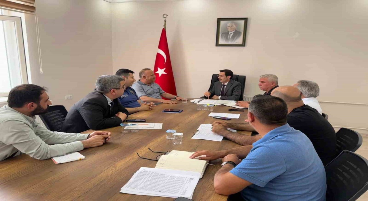 Bozdoğanda sokak hayvanları değerlendirme toplantısı yapıldı