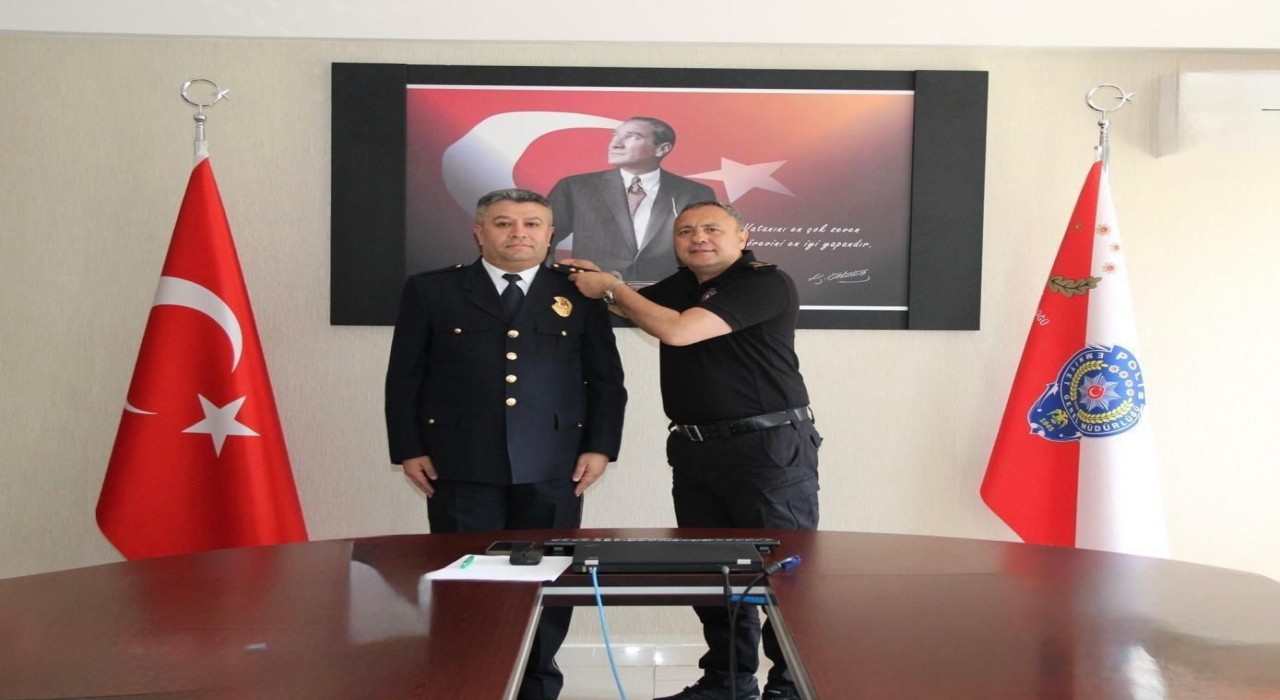 Bozüyük İlçe Emniyet Müdürü Orhan Bozdemir 2. Sınıf Emniyet Müdürlüğüne terfi etti