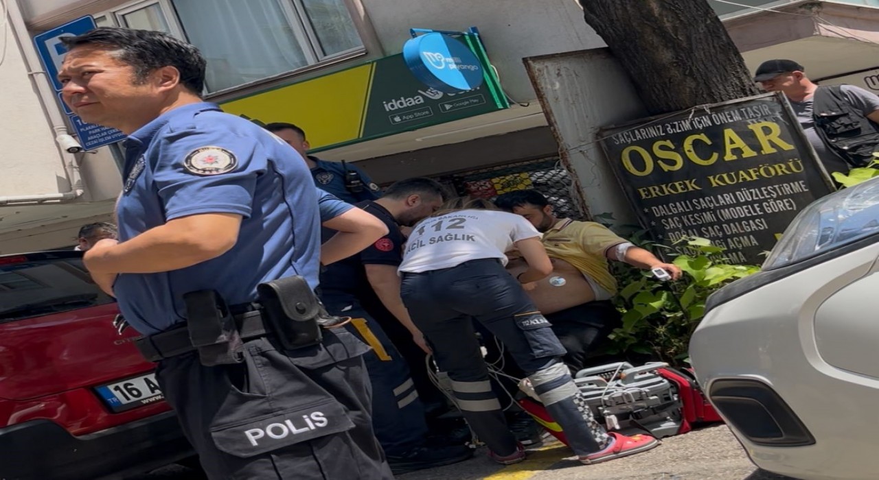 Bursada park kavgası iki esnafı birbirine düşürdü : 2 yaralı