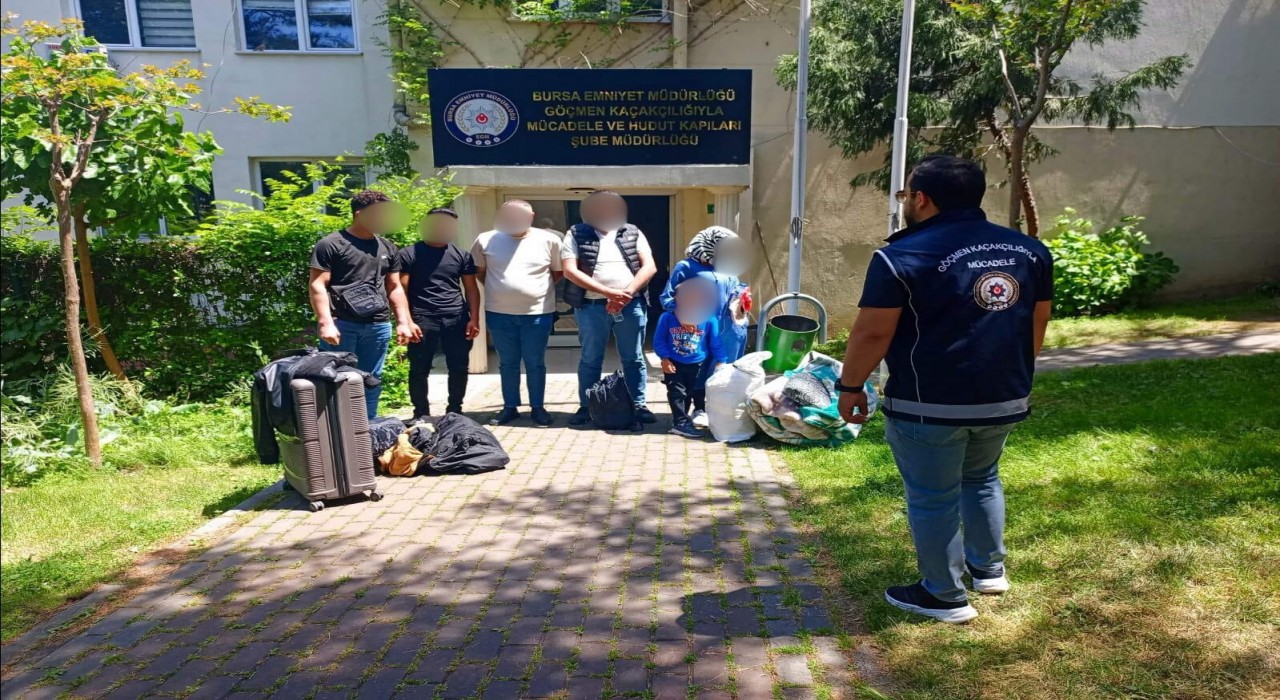 Bursada yabancıları kaçak taşıyan organizatör kıskıvrak yakalandı