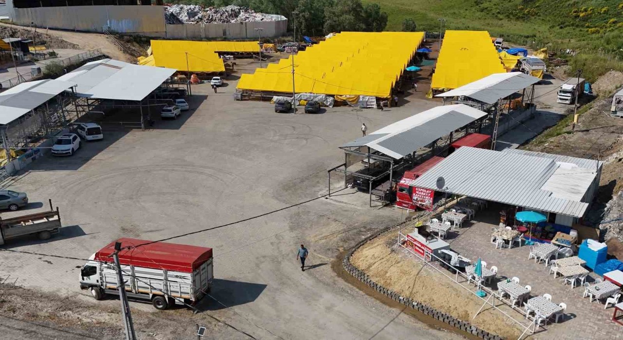 Büyükçekmece Belediyesi Kurban Satış ve Kesim Tesisi bayrama hazır