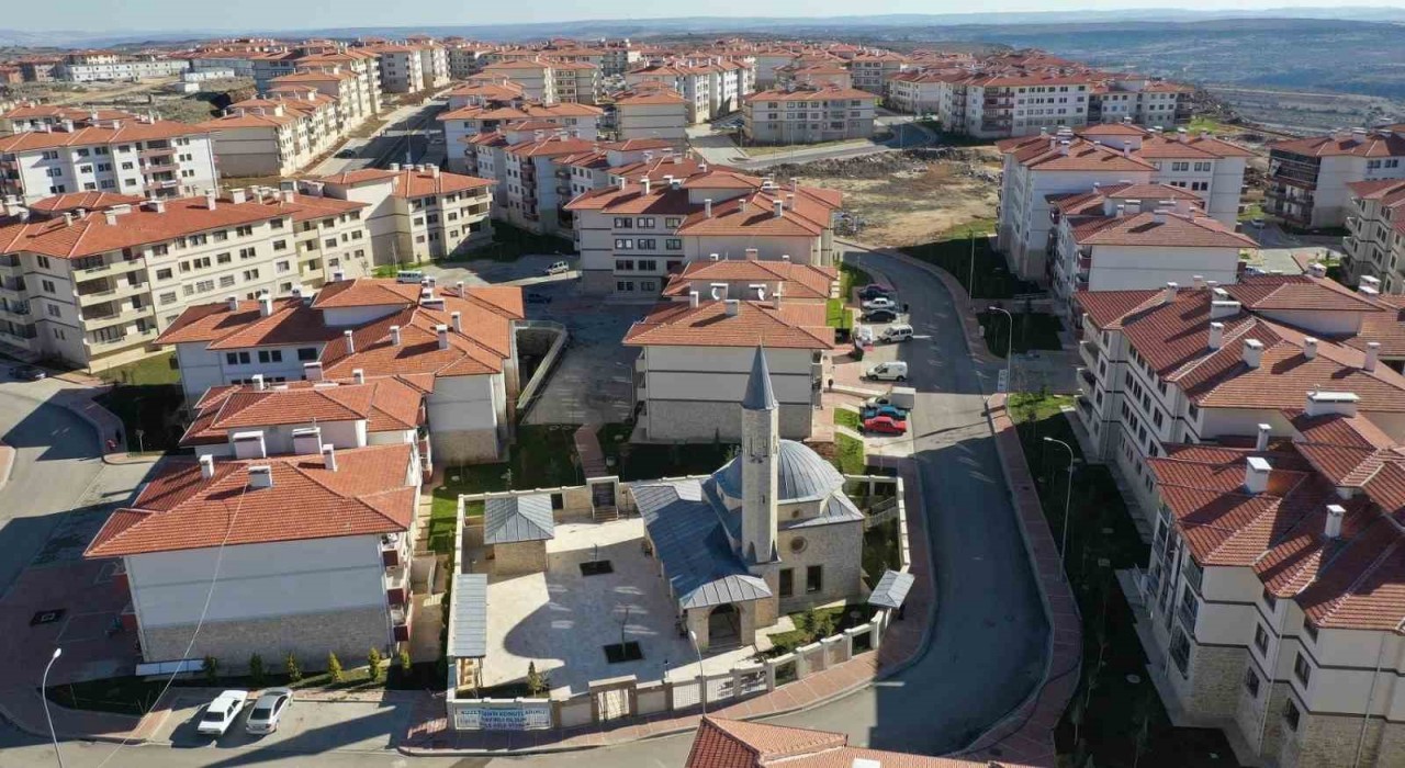 Büyükehirin konut hamlesi büyüyor: 3 bin konut daha yapılacak