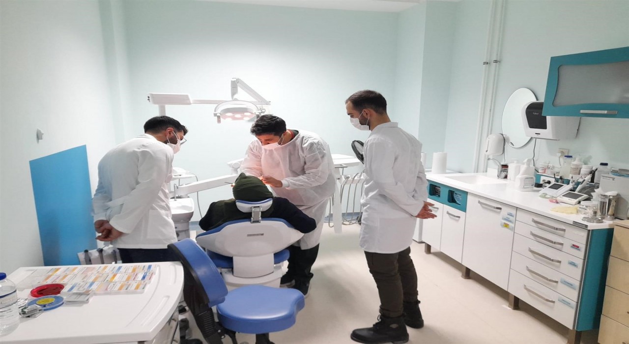 ÇAKÜ Rektörü Çiftçi: Açılan bu merkez ile vatandaşlarımız, diş tedavileri için artık il dışına gitmiyor