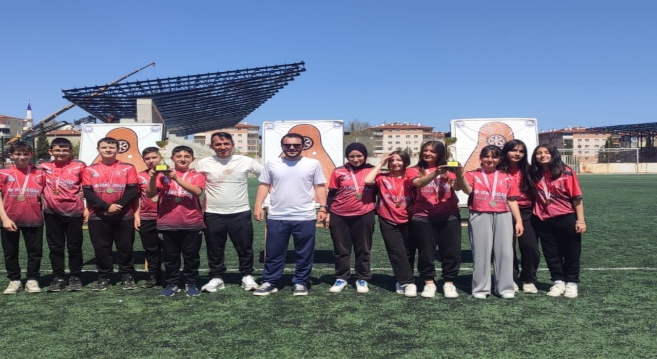 Çaltı Ortaokulundan büyük başarı