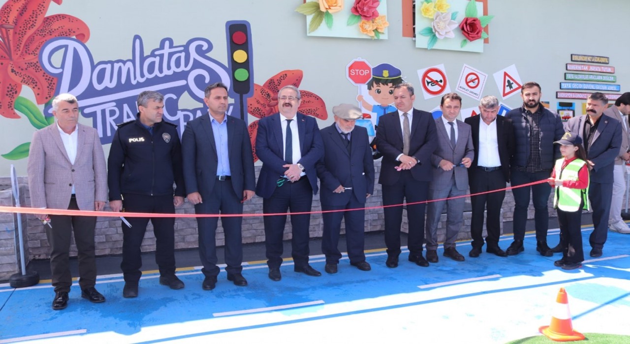 Çarşambada trafik bilinci için örnek proje