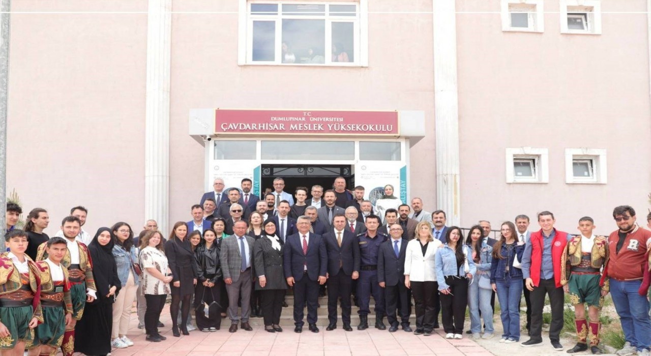 Çavdarhisarda Aizonai Antik Kentinde Tarih Kültür veTurizm Çalıştayı