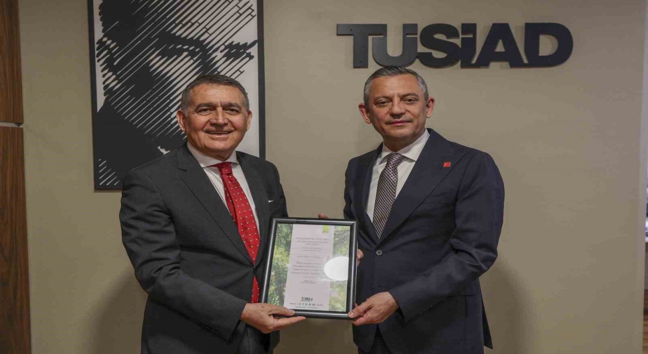 CHP Genel Başkanı Özgür Özel, TÜSİADı ziyaret etti