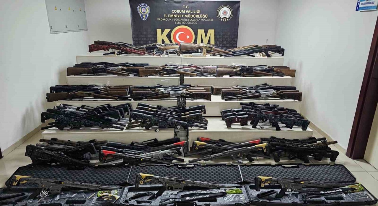 Çorumda 118 adet ruhsatsız av tüfeği ele geçirildi