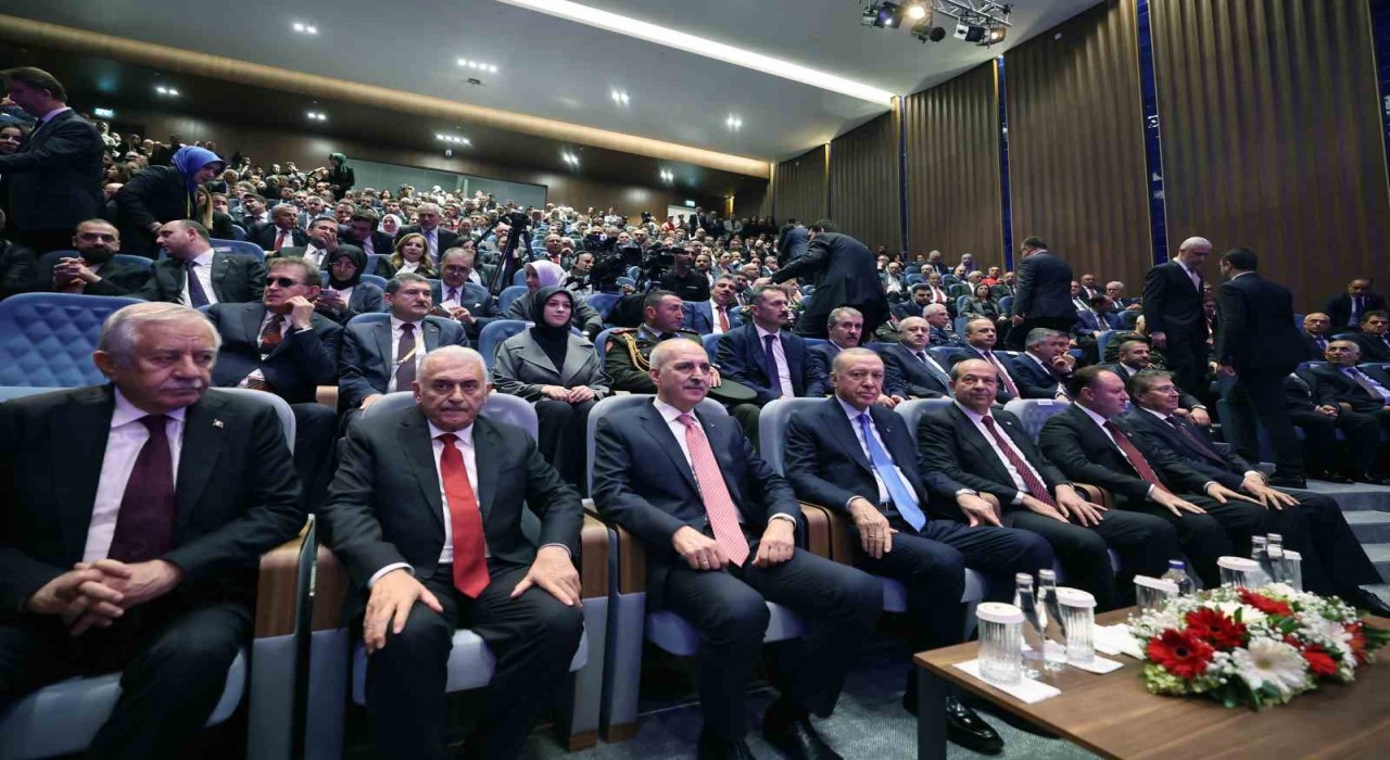 Cumhurbaşkanı Erdoğan: Adlarımız farklı olsa da söz konusu Kıbrıs davası olunca soyadımız Kuzey Kıbrıs Türk Cumhuriyetidir