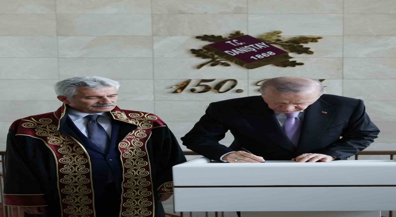 Cumhurbaşkanı Erdoğan: Kendini devletten üstün görenlerin tepelerine binmeye devam edeceğiz