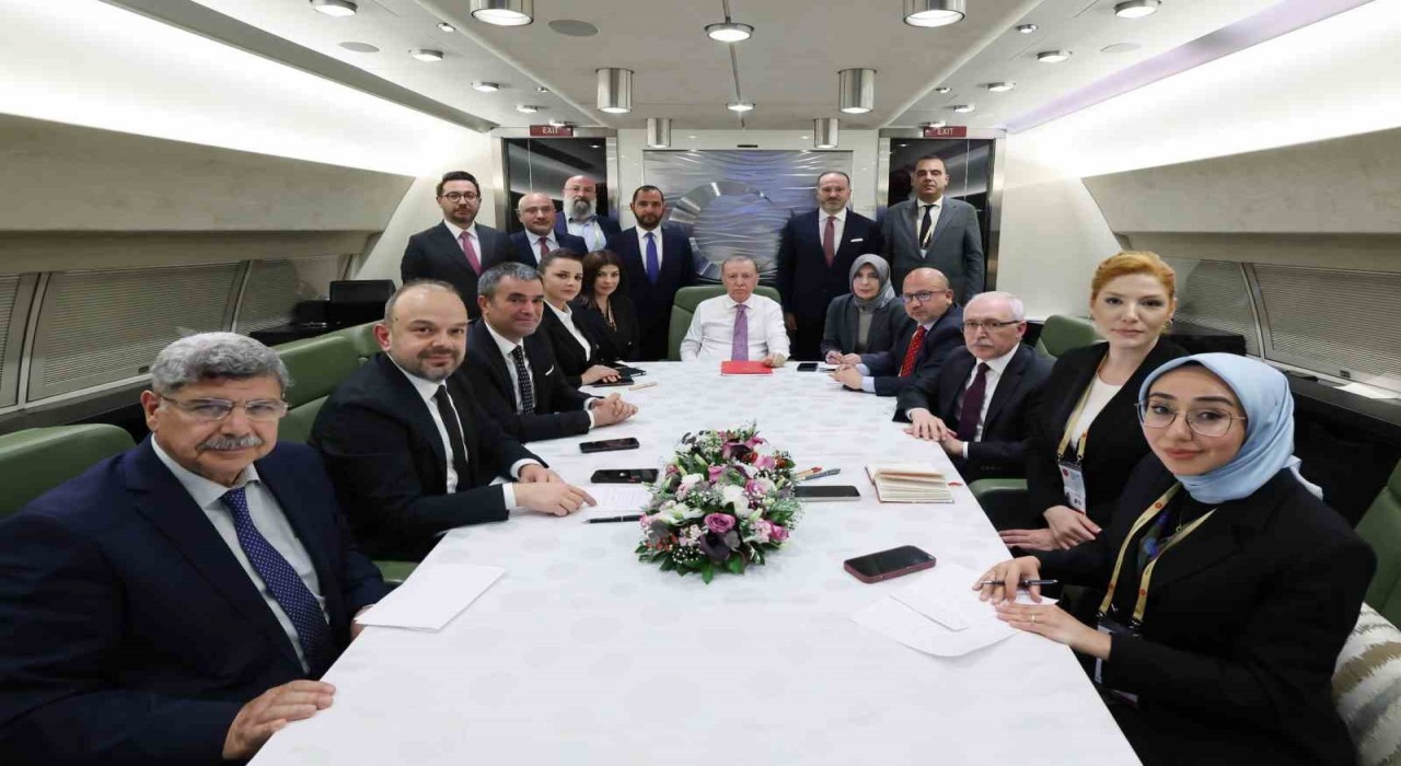 Cumhurbaşkanı Erdoğan: Yeni anayasayı ülkemiz için istiyoruz, benim aday olma gibi bir derdim yok