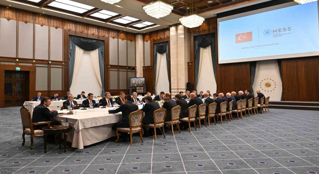 Cumhurbaşkanı Yardımcısı Yılmaz: Metal sektörümüzü kamu, özel sektör ve çalışanlarımızın iş birliğiyle daha da güçlendirmekte kararlıyız