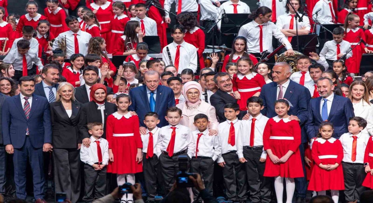 Cumhurbaşkanlığı Külliyesindeki 5G uygulaması Türk Telekomla hayata geçti