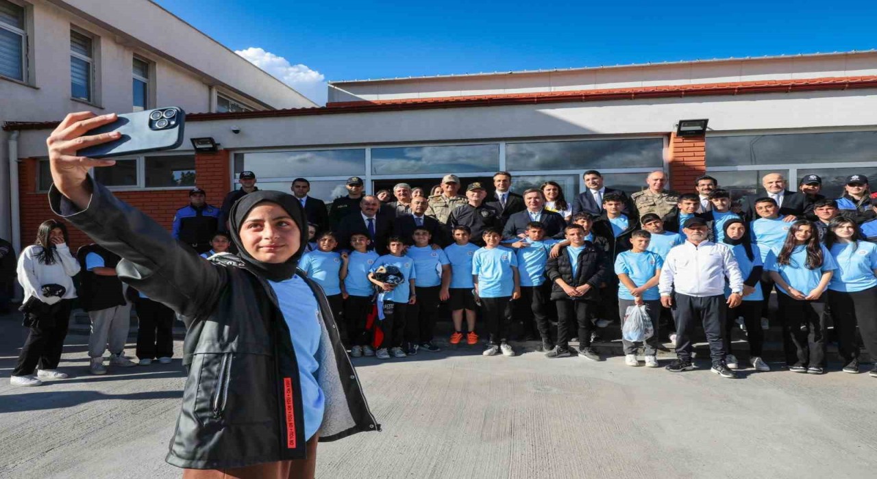 Değer Erzincan Erzincanda sporcu çocukların yetişmesine değer katıyor