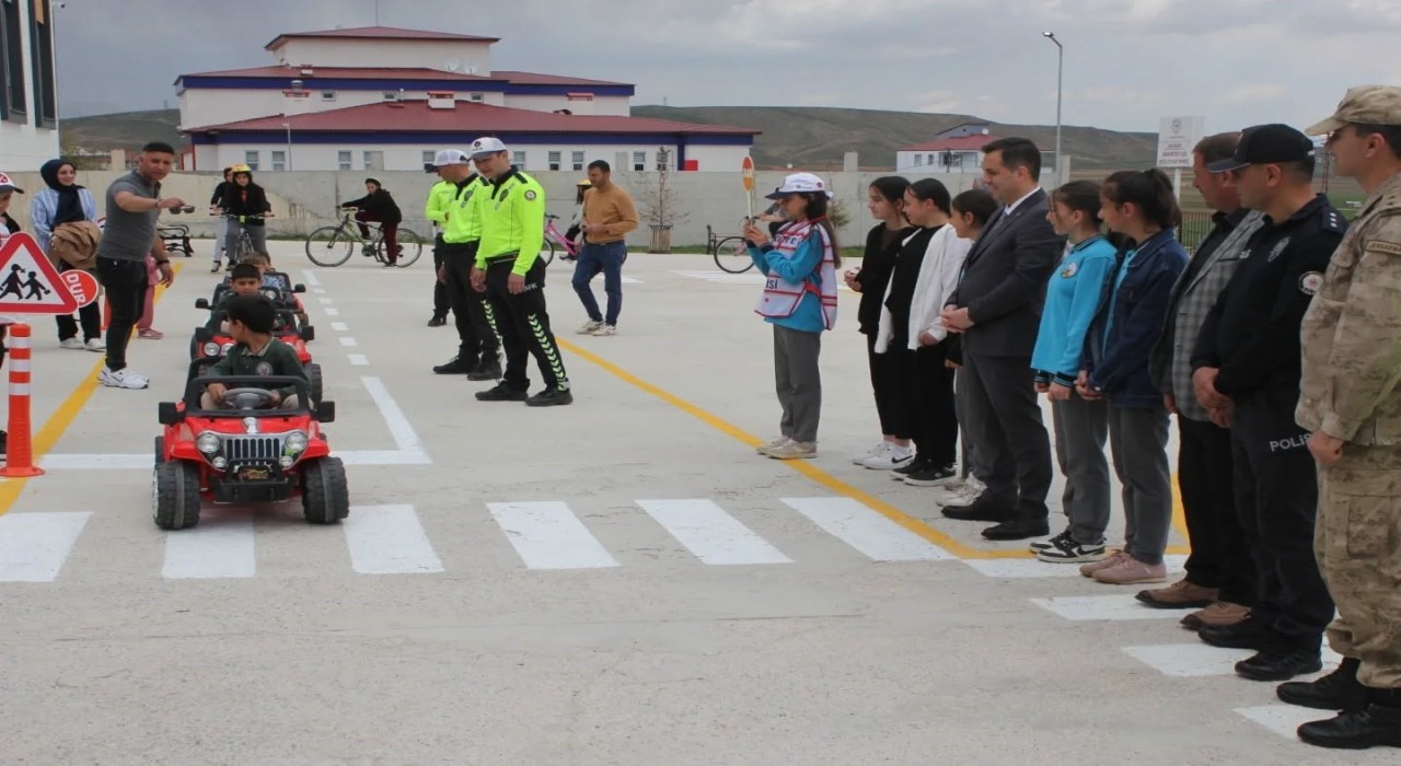 Demirözünde Trafik Hastası etkinlikleri