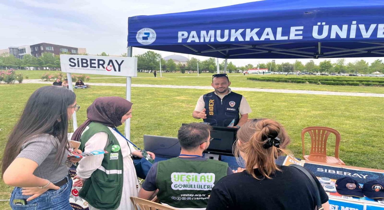 Denizlide öğrenciler siber güvenlik konusunda bilinçleniyor