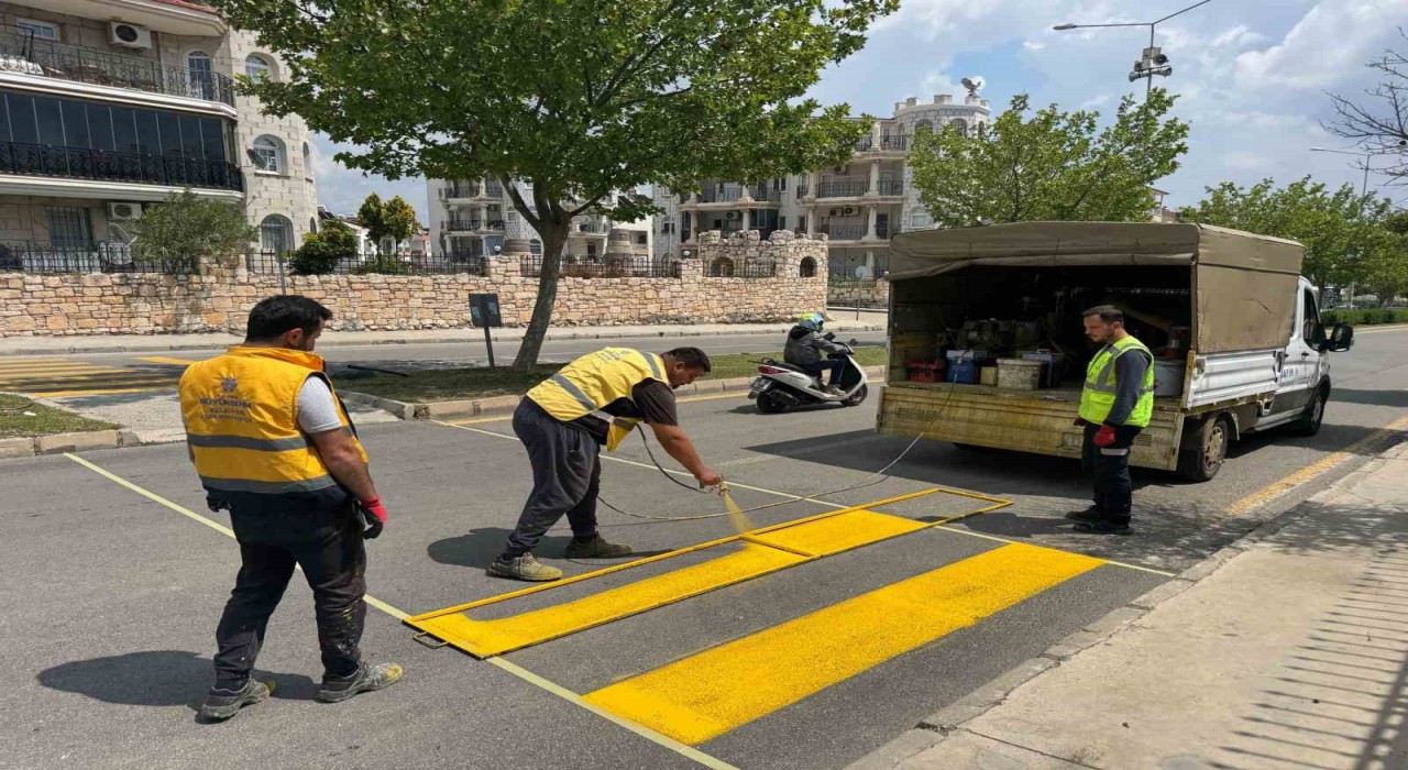 Didimde Büyükşehir ekipleri çalışmalarını sürdürüyor