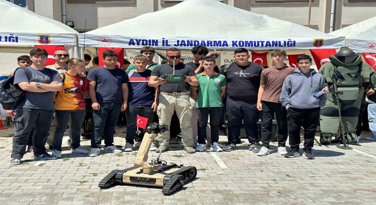 Didimde öğrencilere jandarma ve sahil güvenlik tanıtıldı