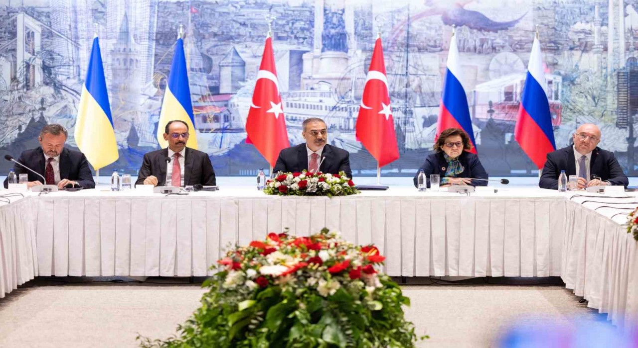 Dışişleri Bakanı Hakan Fidan: Barış yolunda ilerlemek için fırsatı değerlendirmek zorundayız