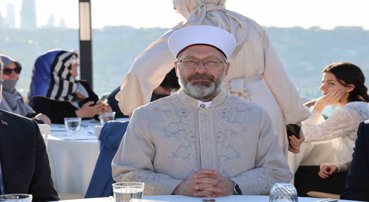 Diyanet İşleri Başkanı Erbaş: İnsanın değeri, peşinden gittiği şeyle ölçülür