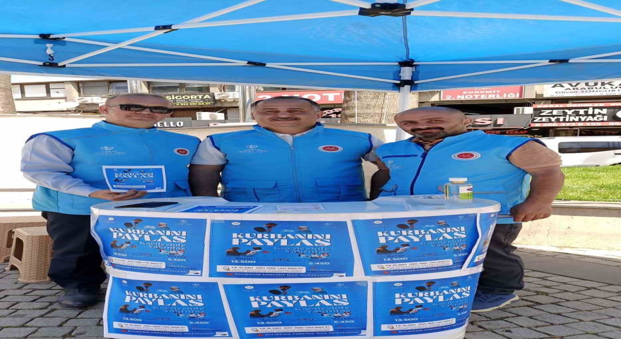 Diyanet Vakfı, Edremitte kurban bağış standı açtı