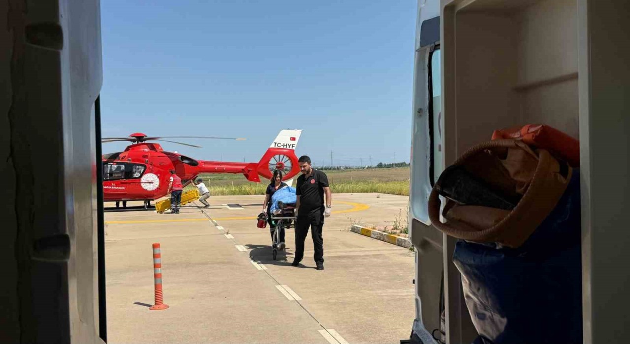 Diyarbakırda ağaçtan düşen şahıs helikopterle hastaneye nakledildi