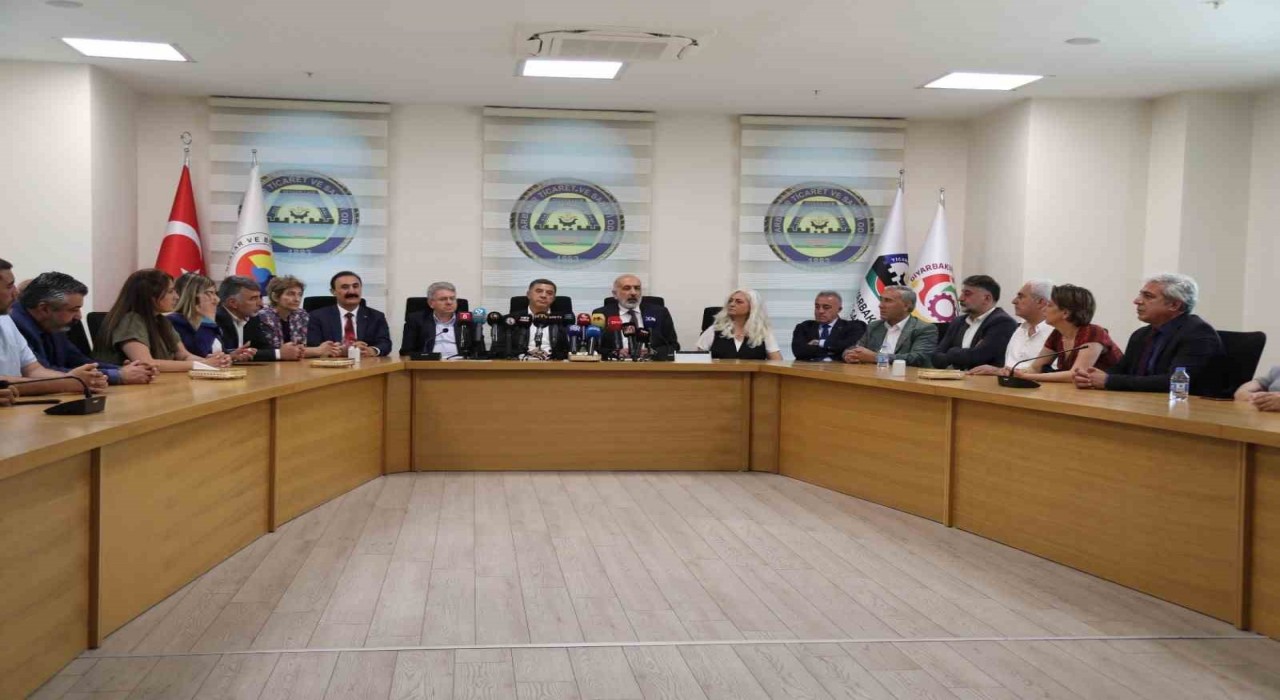 Doğu ve Güneydoğu Anadolu bölgesindeki oda, borsa ve STKlardan PKKnın silah bırakmasına ilişkin açıklama