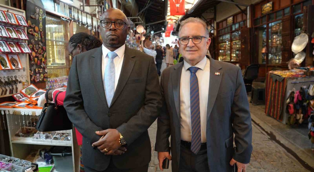 Dominik ve Kenya Büyükelçileri Gaziantepe hayran kaldı