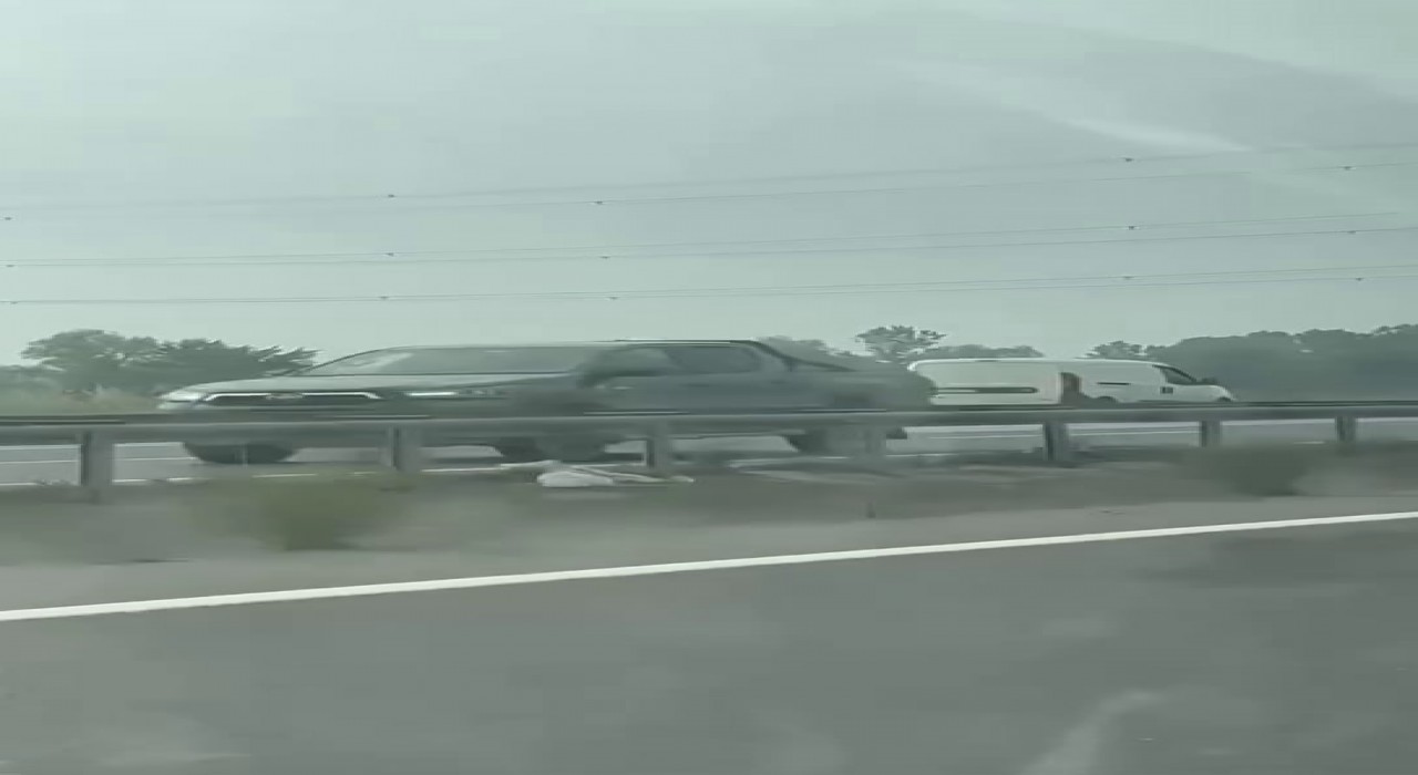 Dörtlüleri yaktı, tehlike saçtı: Ters şeritte ölüme davetiye çıkarttı