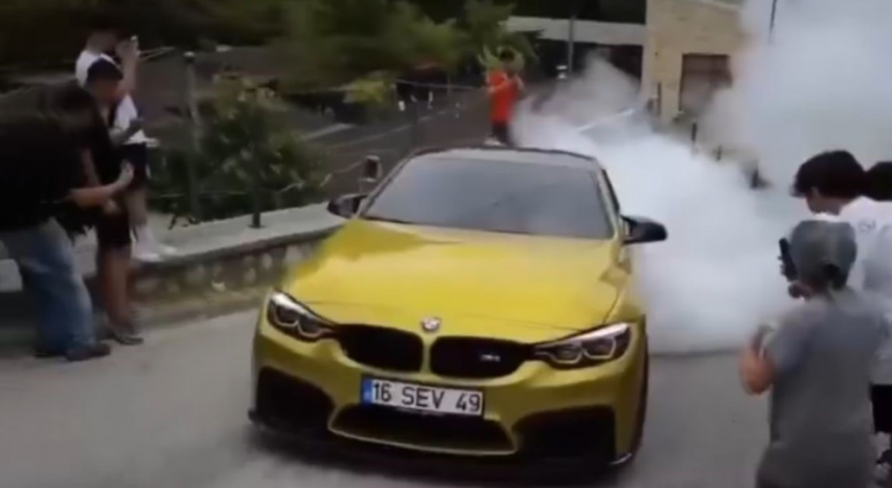 Drift atıp trafiği tehlikeye düşüren sürücü yakalandı