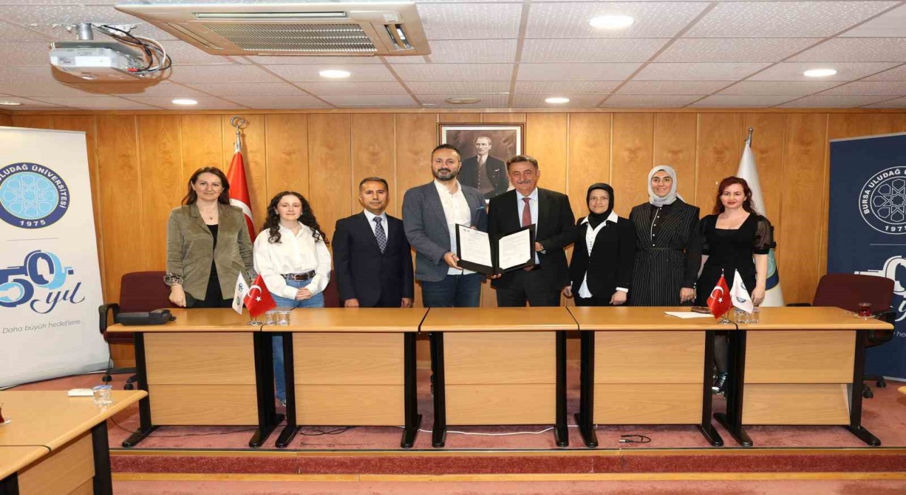 Dünyanın en yaygın tasarım yazılımı BUÜde kullanılacak