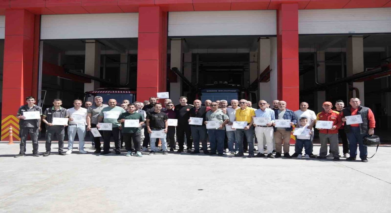 Düzcede akaryakıt istasyonu çalışanlarına yangın eğitimi