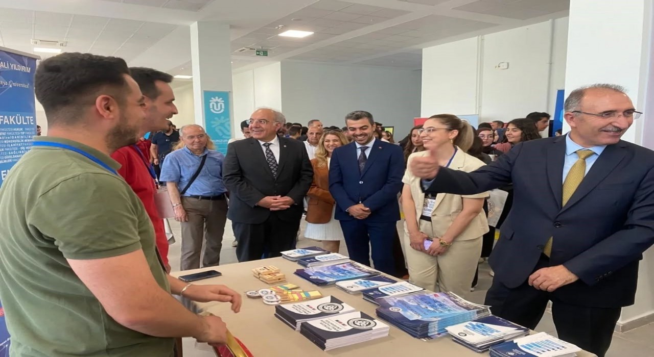 EBYÜ, Tunceli Munzur Üniversitesi Üniversite Tanıtım Fuarına katıldı