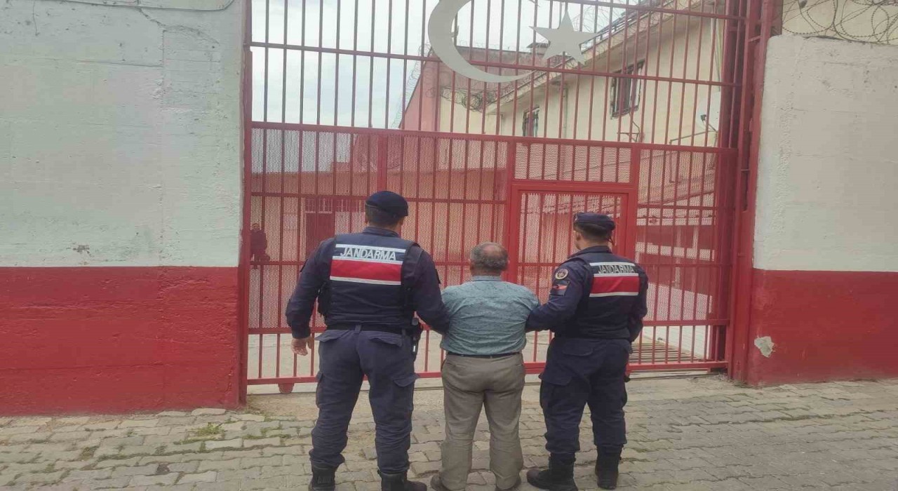 Efelerde 11 yıl hapis cezası ile aranan şahıs yakalandı