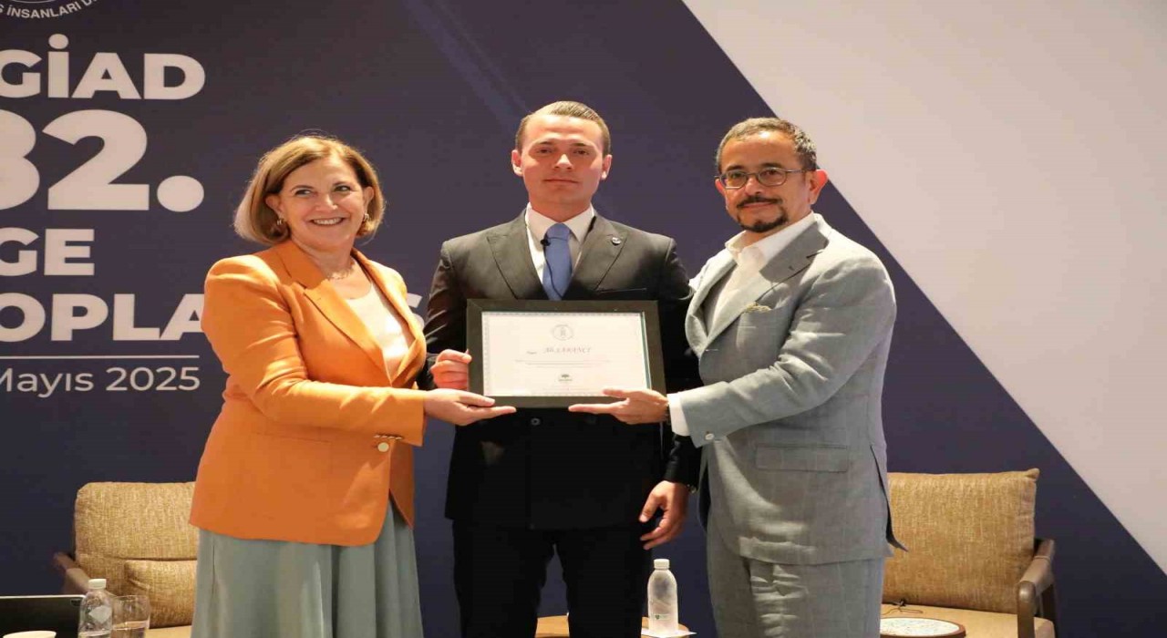 EGİADın Ege Toplantılarının konuğu Ali Sabancı oldu