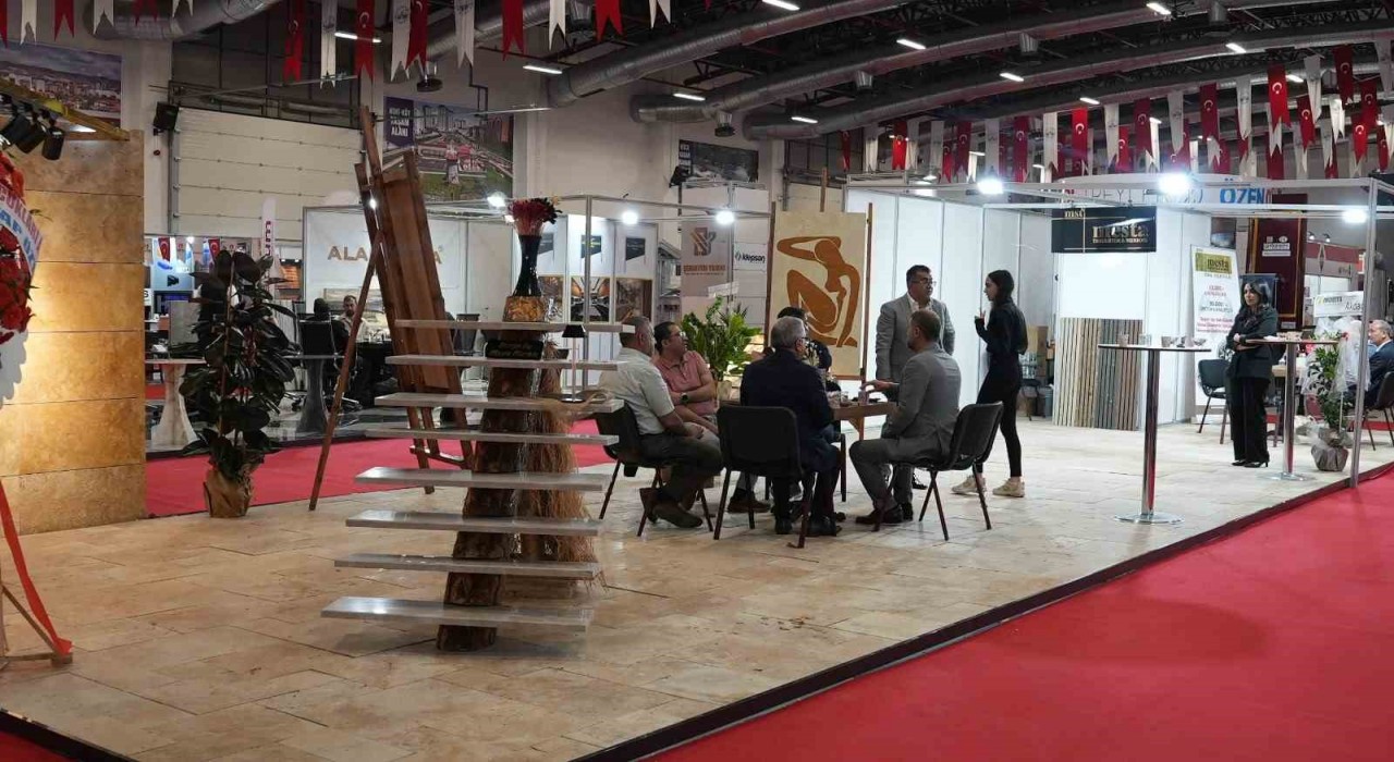 Elazığda İnşaat Fuarı kapılarını ziyaretçilere açtı
