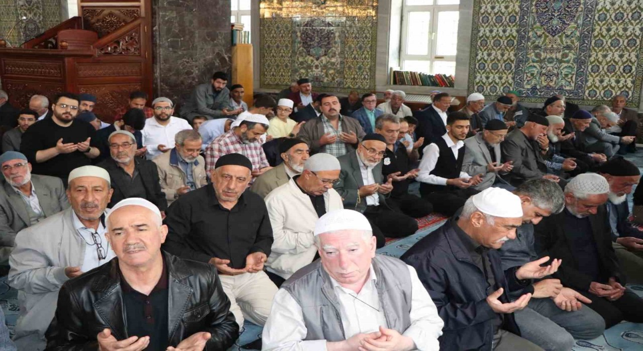 Elazığda Kuran ziyafeti