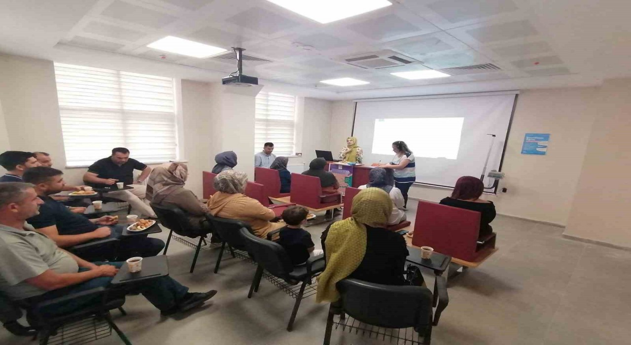 Elazığda sağlıklı hayat akademisi eğitimleri sürüyor