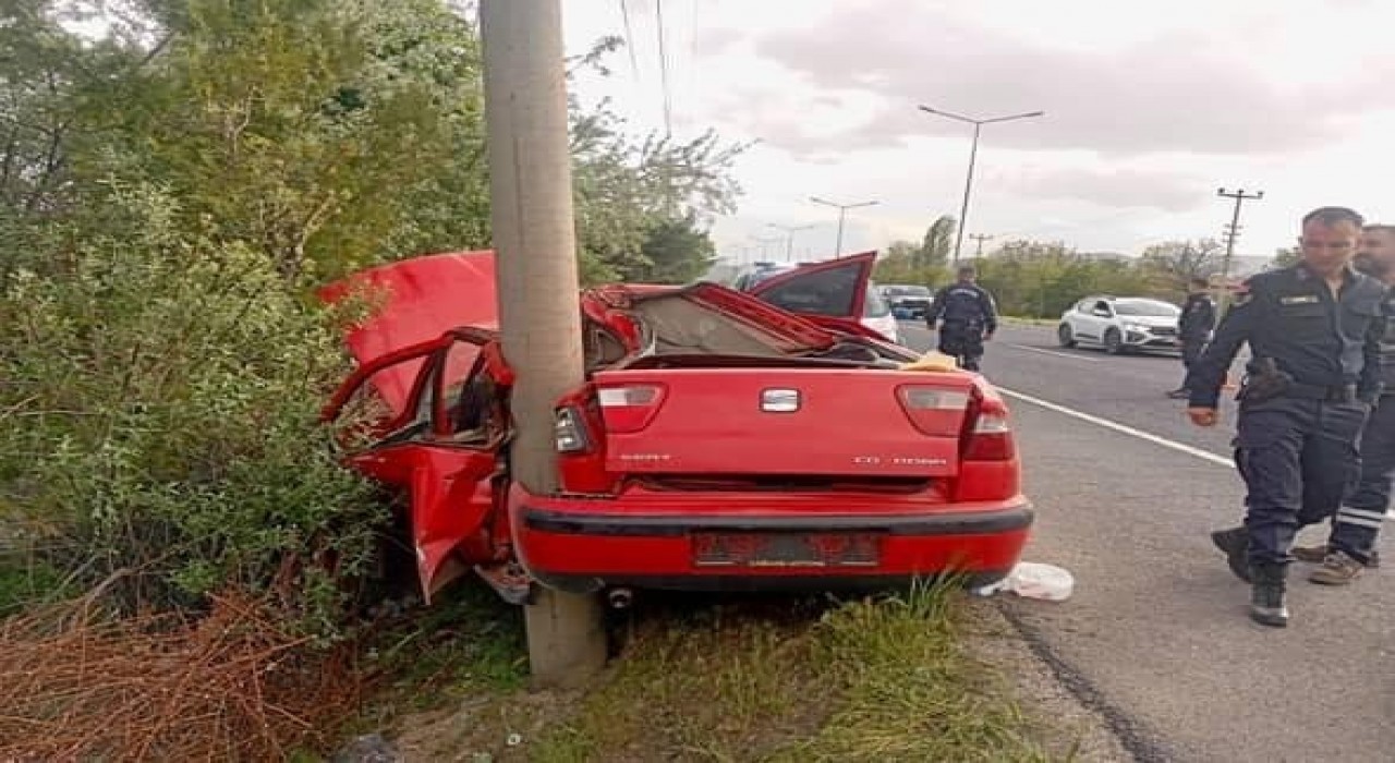Elazığda trafik kazası: 2 yaralı