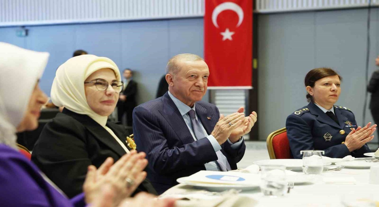 Emine Erdoğandan Anneyle Güçlü Aile, Aileyle Güçlü Türkiye programına ilişkin paylaşım