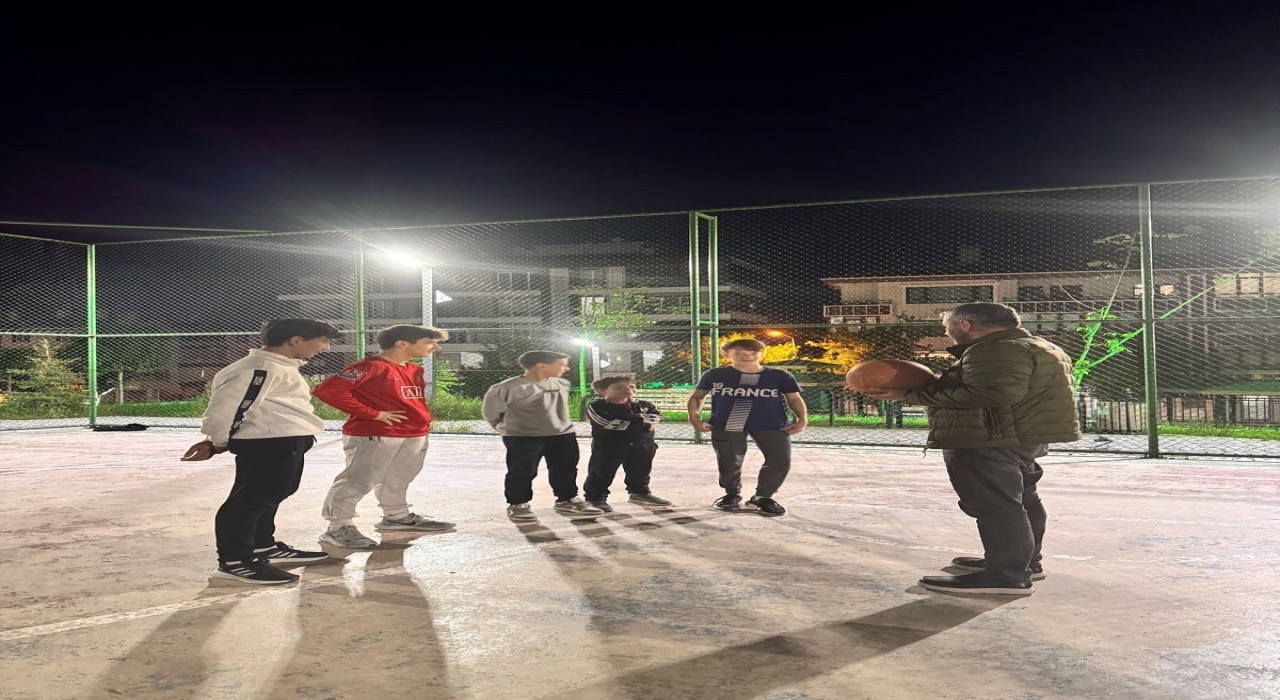 Ertuğrul Çetin: Oynamak sizden, sahalar bizden